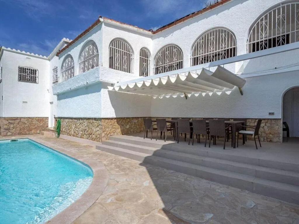 Villa Andaluz Roses Mas Fumats